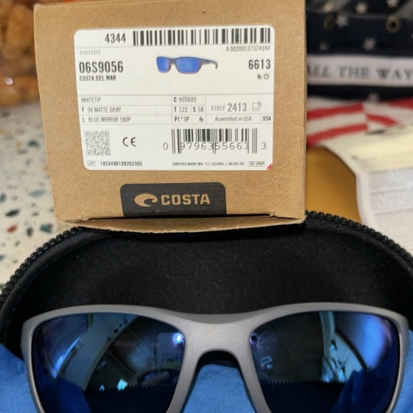 Mens Costa Del Mar sunglasses - Picture 4 of 5